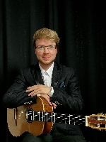 Bild 1: Philipp Seidel an der Gitarre, Quelle: Philipp Seidel