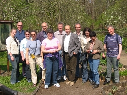 Bild 1: Im April 2003 waren erstmalig Teilnehmer/innen des Deutschkurses des North Berwick Community College aus dem schottischen Partnerkreis East Lothian im Landkreis Spree-Neiße und besucht